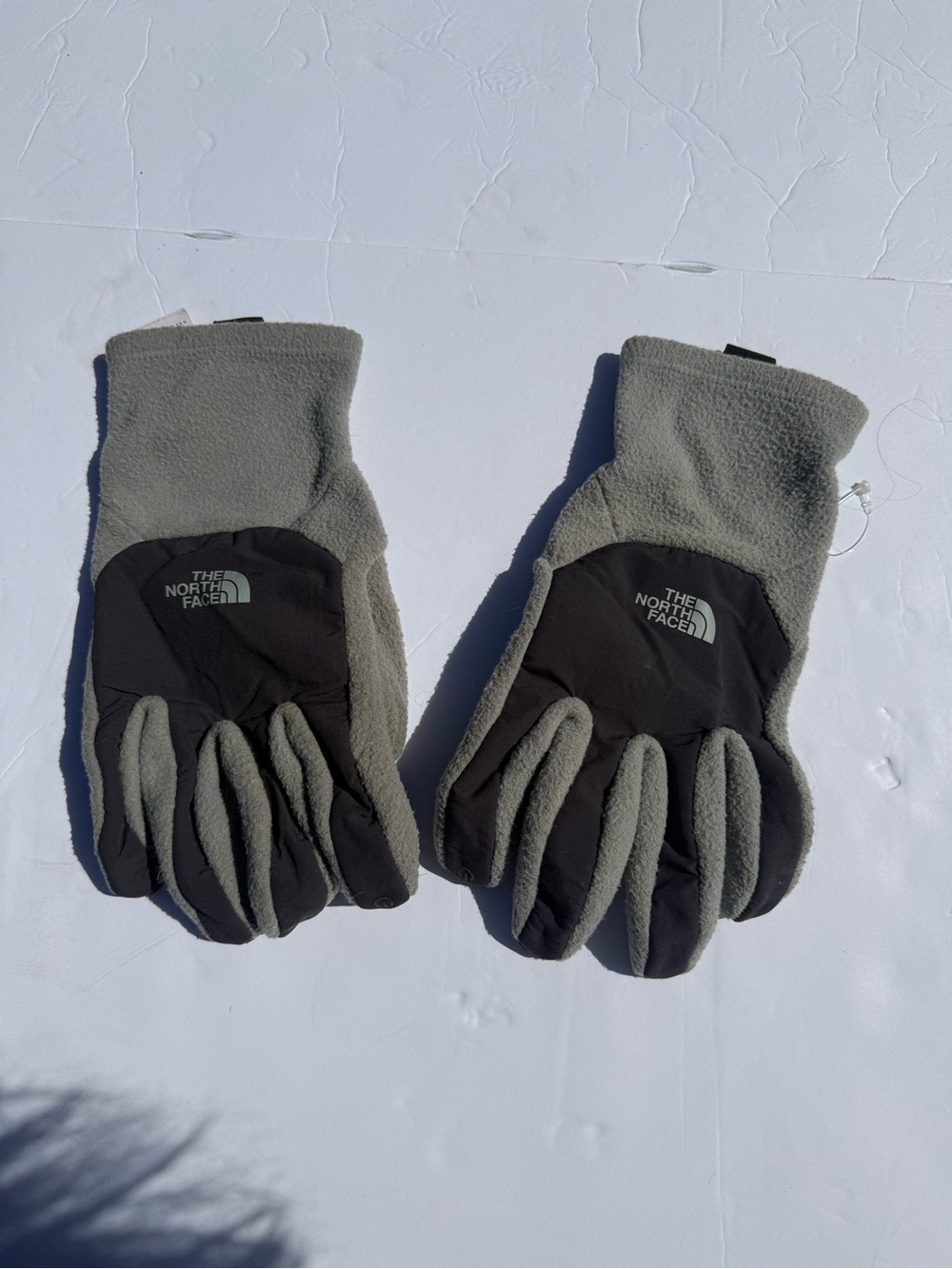 The North Face Men's Gray Fleece Gloves